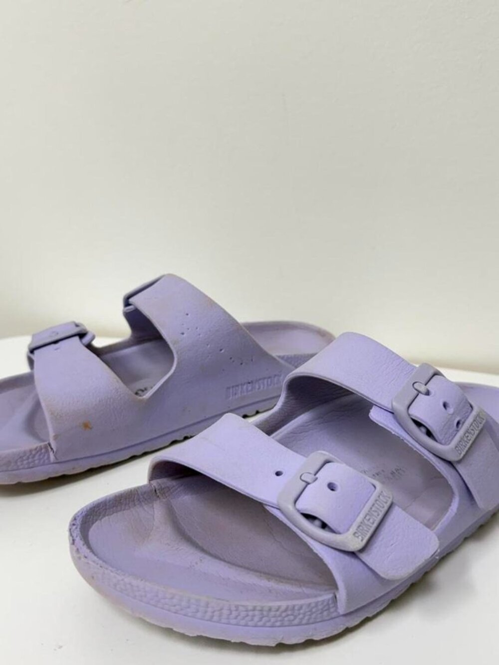 lavender purple Birkenstock Arizona Sandals